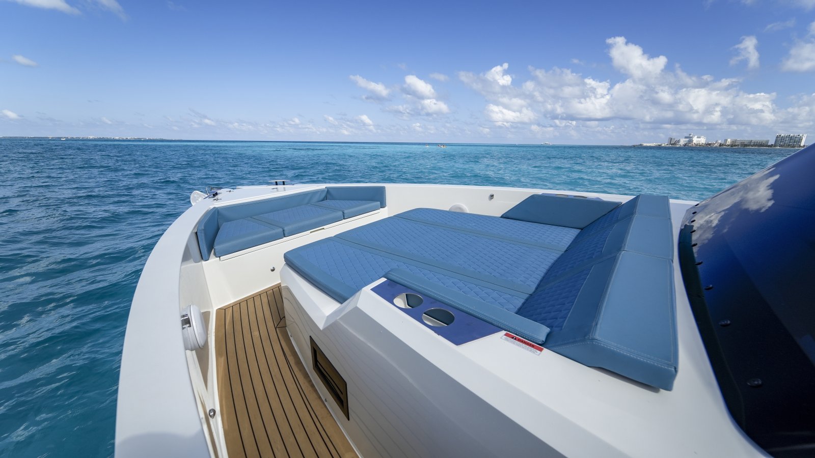 44ft BLUE FIN